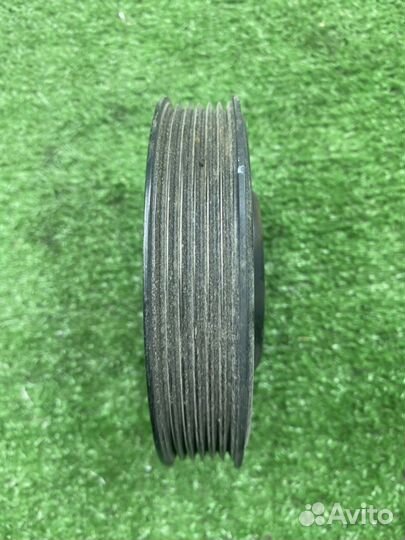 Шкив коленвала приводного ремня VAG 2275