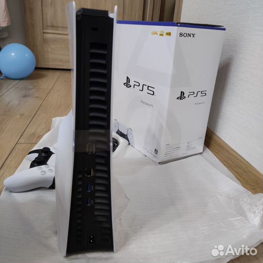 Новая Sony PlayStation 5 Slim