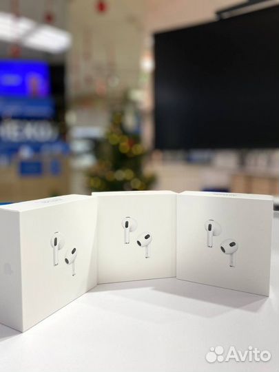 Беспроводные наушники Apple AirPods 3 with Lightni