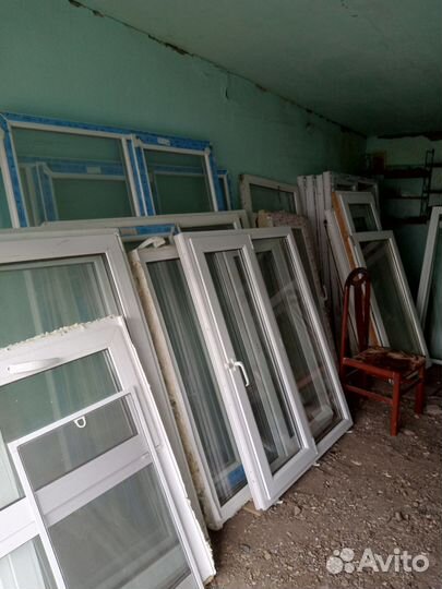 Окна пластиковые Б/у