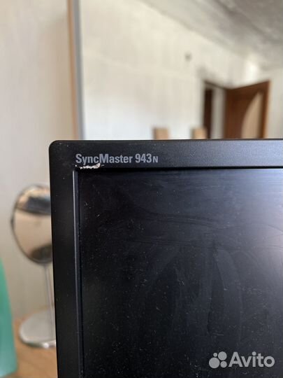 Монитор Samsung syncmaster 943n