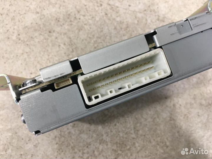 Реле антенны Infiniti QX50 J55 P71A