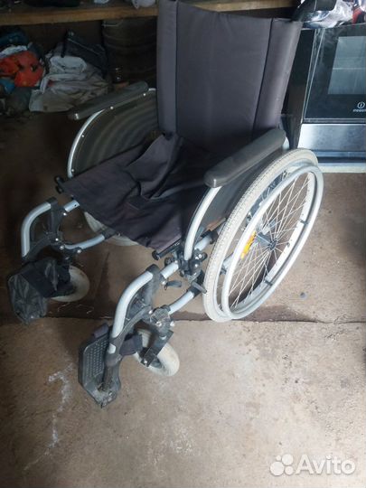 Коляска инвалидная