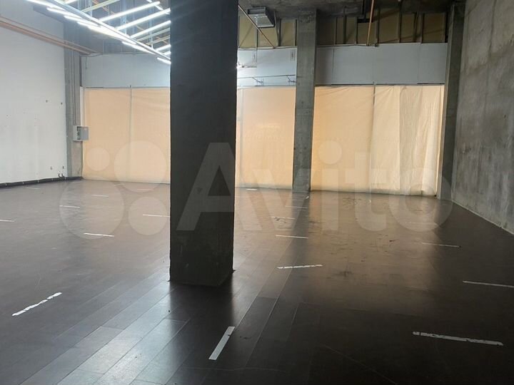 Помещение рядом с метро