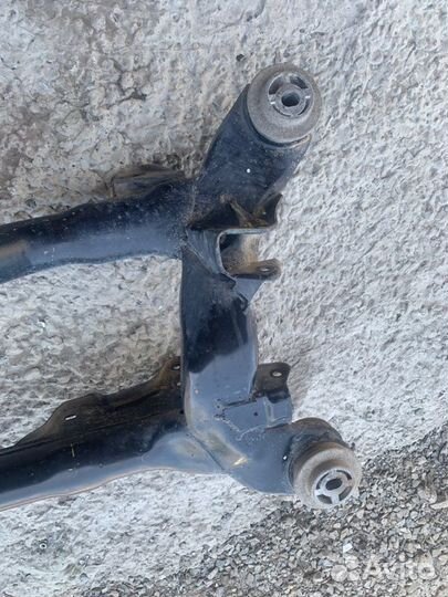 Балка задняя Audi A6 Allroad 4B ARE 2001