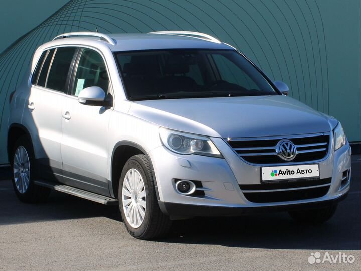 Volkswagen Tiguan 2.0 AT, 2010, 163 000 км