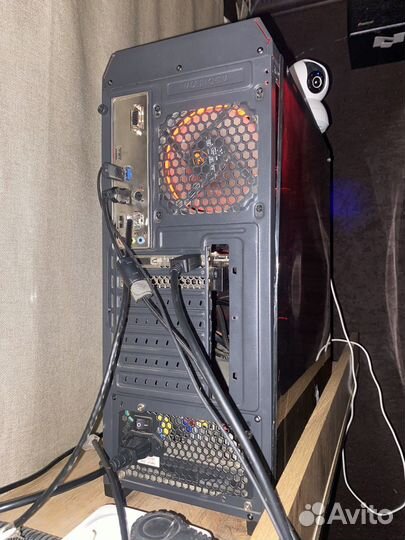 Продам игровой корпус
