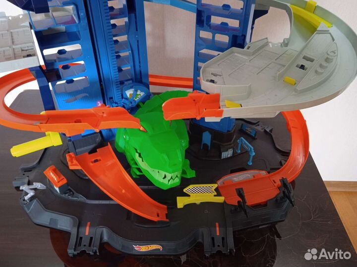 Парковка гараж хот вилс