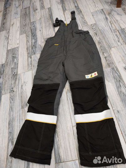 Зимний полукомбинезон новый