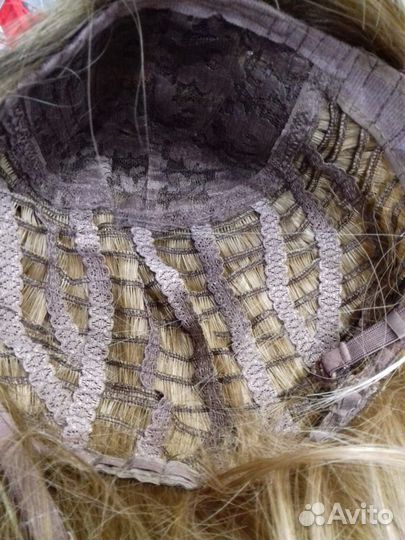 Парик женский короткий