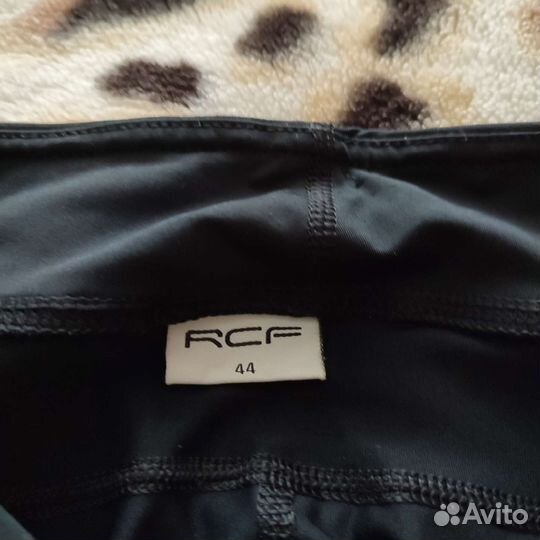 Спортивный костюм женский