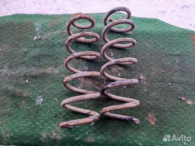 Пружины задние Пежо 406 седан 2000г