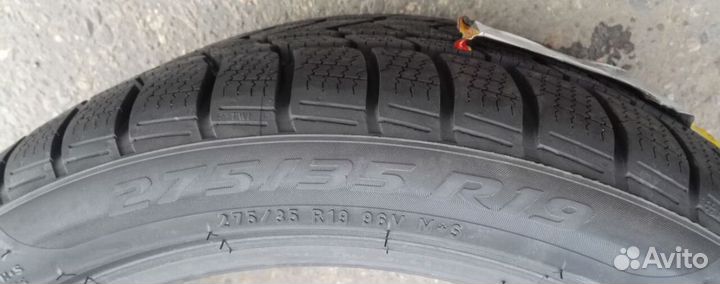 Pirelli Winter Sottozero 3 245/40 R19 и 275/35 R19 100V