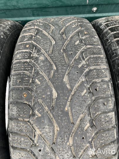 Matador MP 50 Sibir Ice SUV 215/65 R16 98T