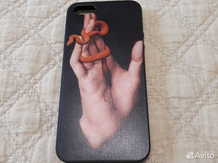 Чехлы на iPhone 5/5s