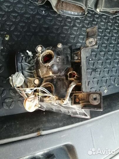 Фонарь задний правый, левый SsangYong Kyron