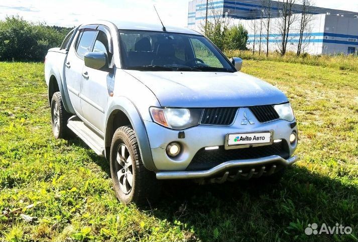 Mitsubishi L200 2.5 AT, 2007, 216 000 км