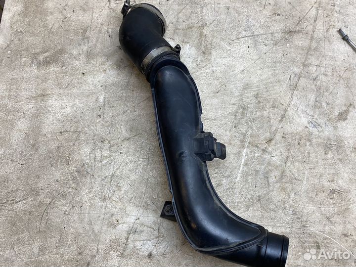 Патрубок интеркуллера vag 1k0145770ah