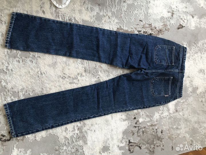 Джинсы