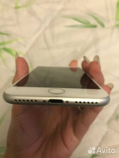 iPhone 7, 128 ГБ