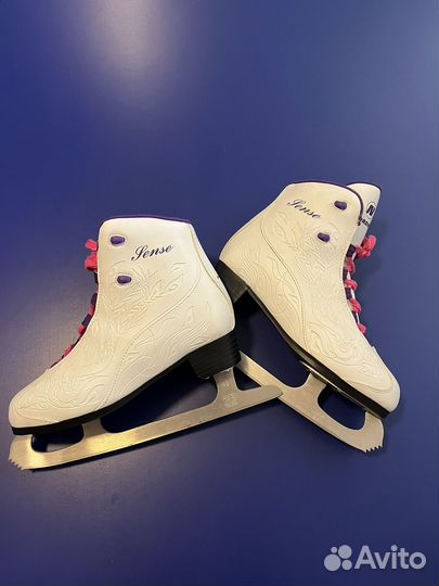Коньки фигурные женские 38 размер