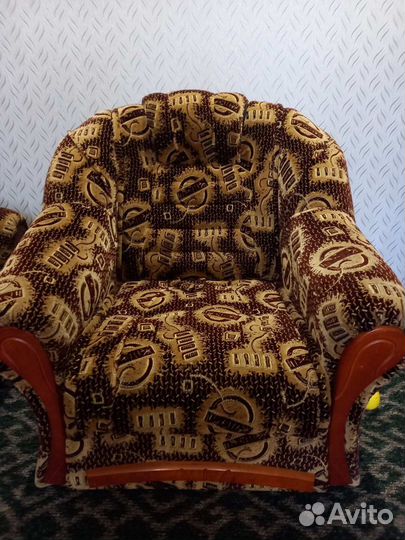 Диван и 2 кресла комплект бу