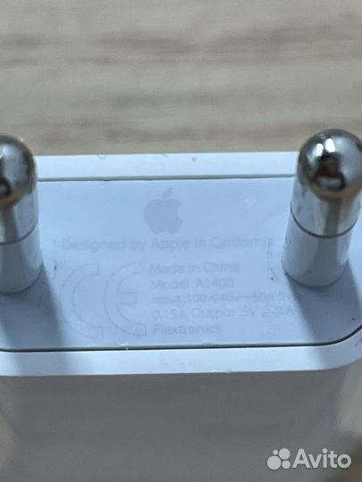 Зарядное устройство Apple