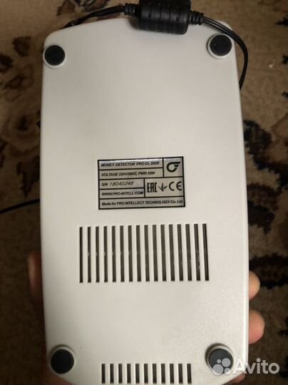 Детактор банкнот