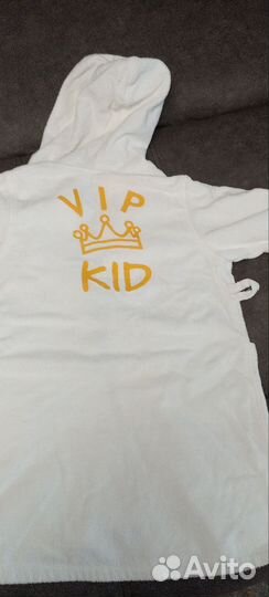 Махровый халат и 2 полотенца