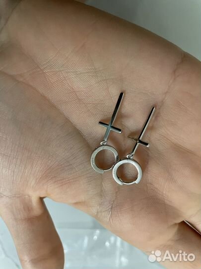 Серьги s925 кресты осталось 2 комплекта