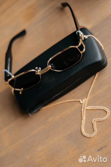 Солнцезащитные очки