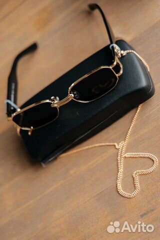 Солнцезащитные очки