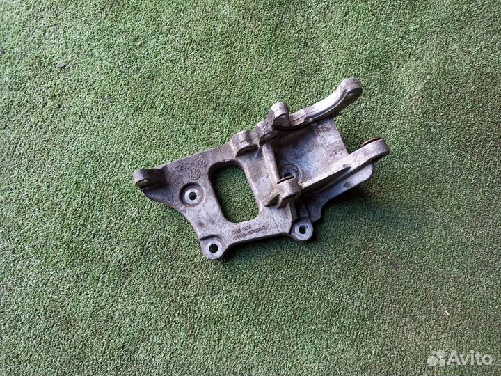 Кронштейн Chery Tiggo T11 1.6 2013