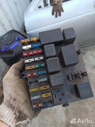 Блок предохранителей ваз 2110