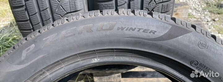 Pirelli P Zero Winter 235/50 R19