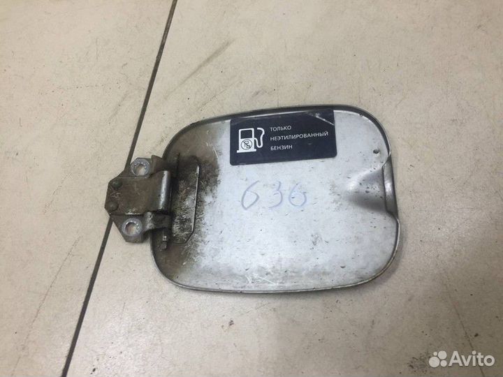 Лючок бензобака Chevrolet Niva