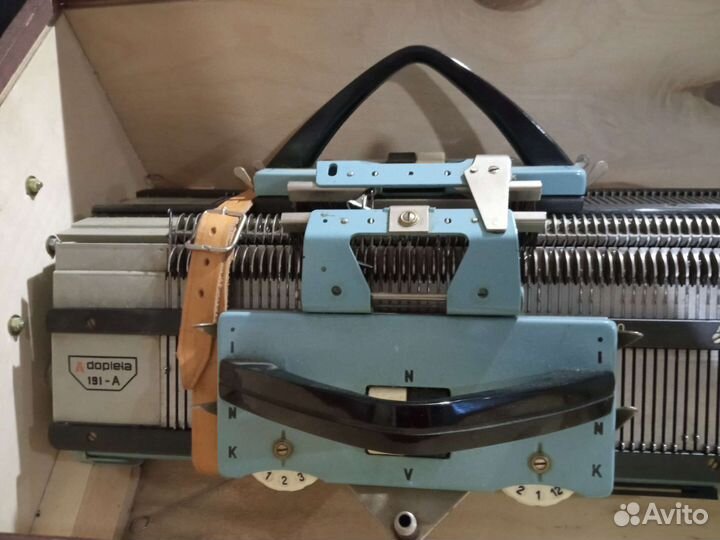 Вязальная машина