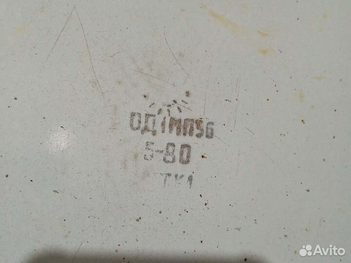 Кастрюли, сковородки, чайник, поднос