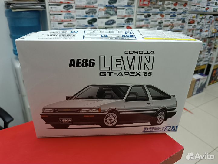 06192 Toyota Corolla Levin AE86 GT-Apex '85 1:24 A