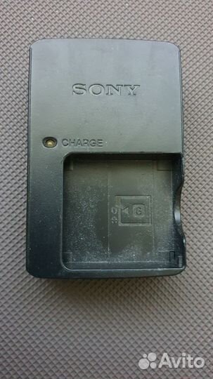 Зу для аккумулятора sony. Оригинал