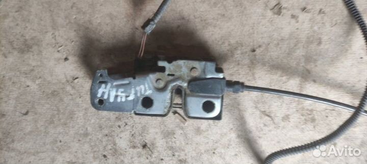 Замок капота Volkswagen Tiguan 5N1 BWK 2009 (б/у)