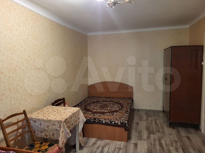 1-к. квартира, 30 м², 3/3 эт.