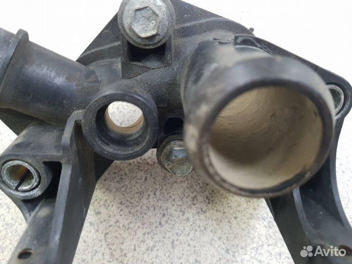 Корпус термостата Ford Focus 3 1.6 pnda 2012