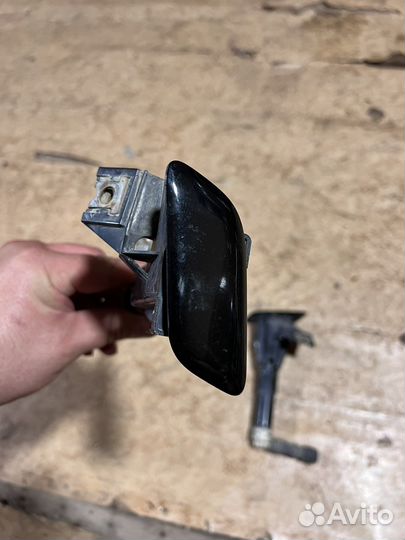 Форсунка омывателя фар Lexus LX570 2007-2011