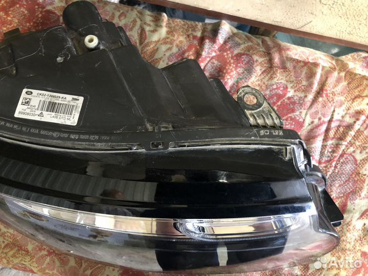 Капот Land Rover Range Rover Vogue 4 фара правая