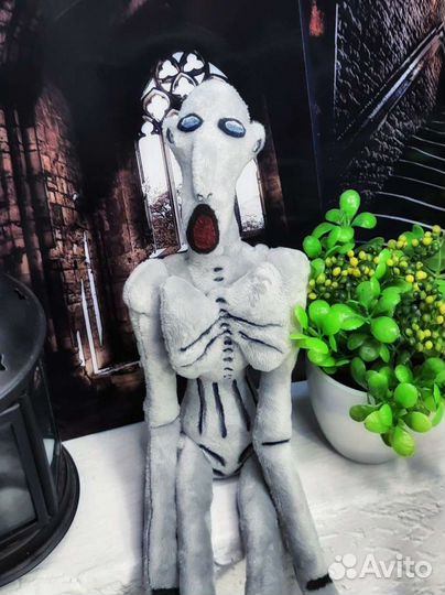 Скромник, трубоголовый игрушка