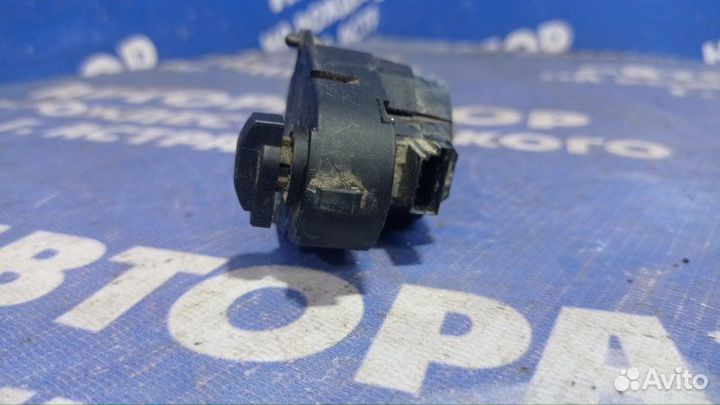 Моторчик заслонок отопителя Bmw E65 седан N62B44