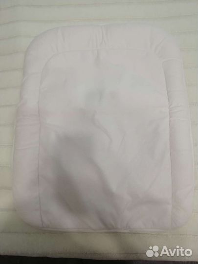 Матрасик на пеленальный столик