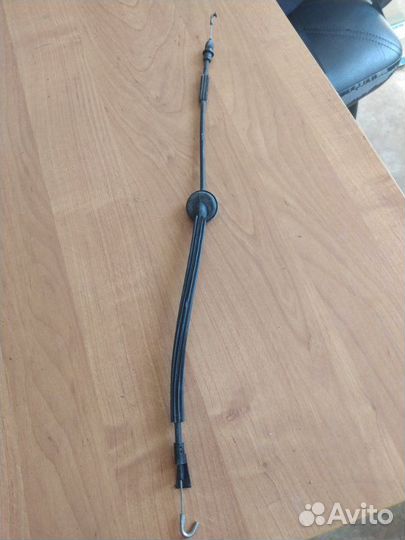 Трос открывания двери задний Volkswagen Passat B5+