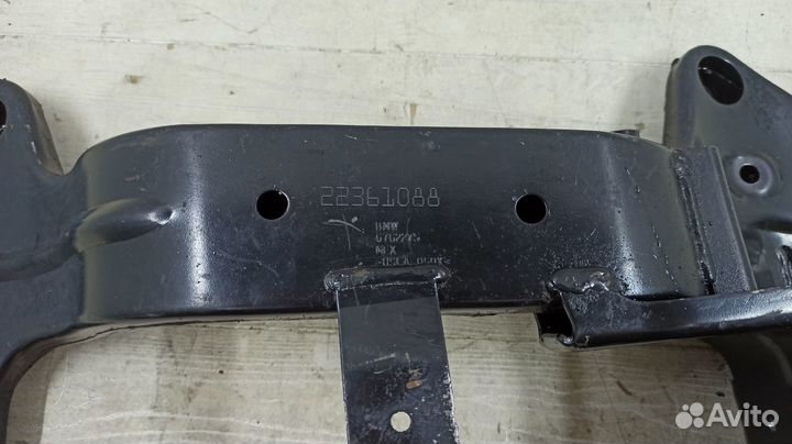 Кронштейн раздаточной коробки рест BMW X5 E53